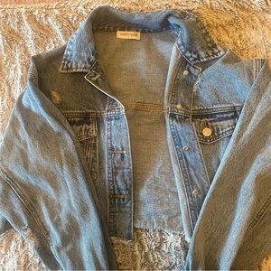 Vestique Jena jacket cropped distressed with frayed edges